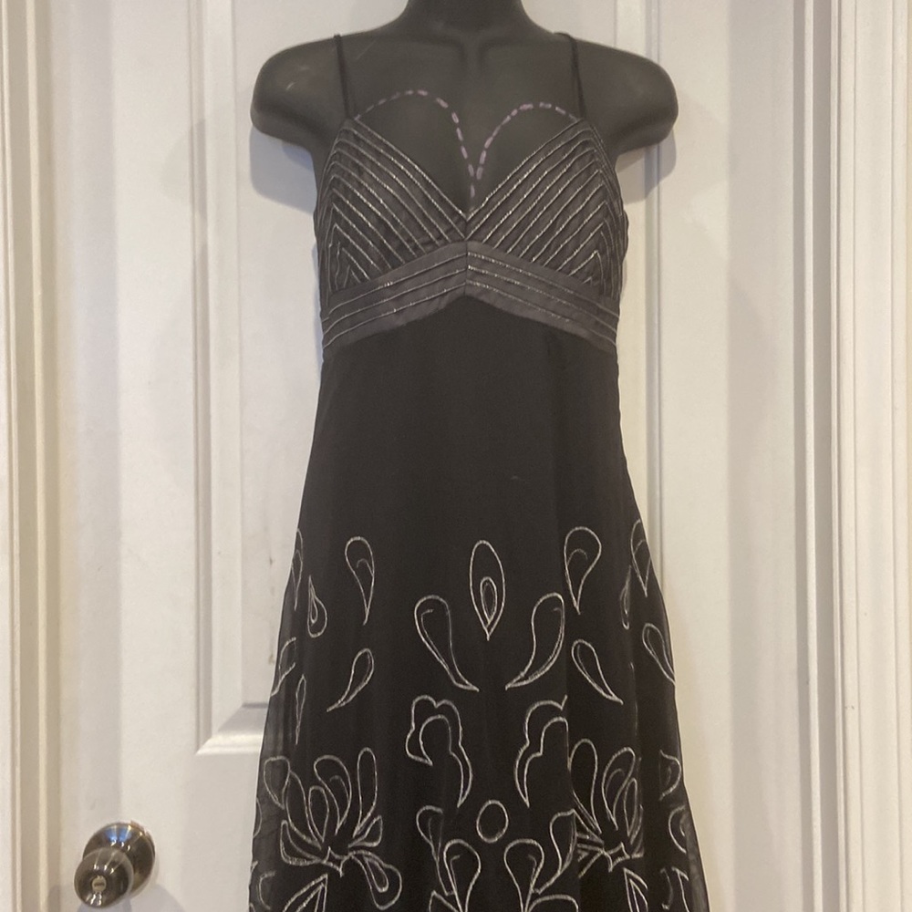 Ice stripe shoulders black silver cocktail midi dress